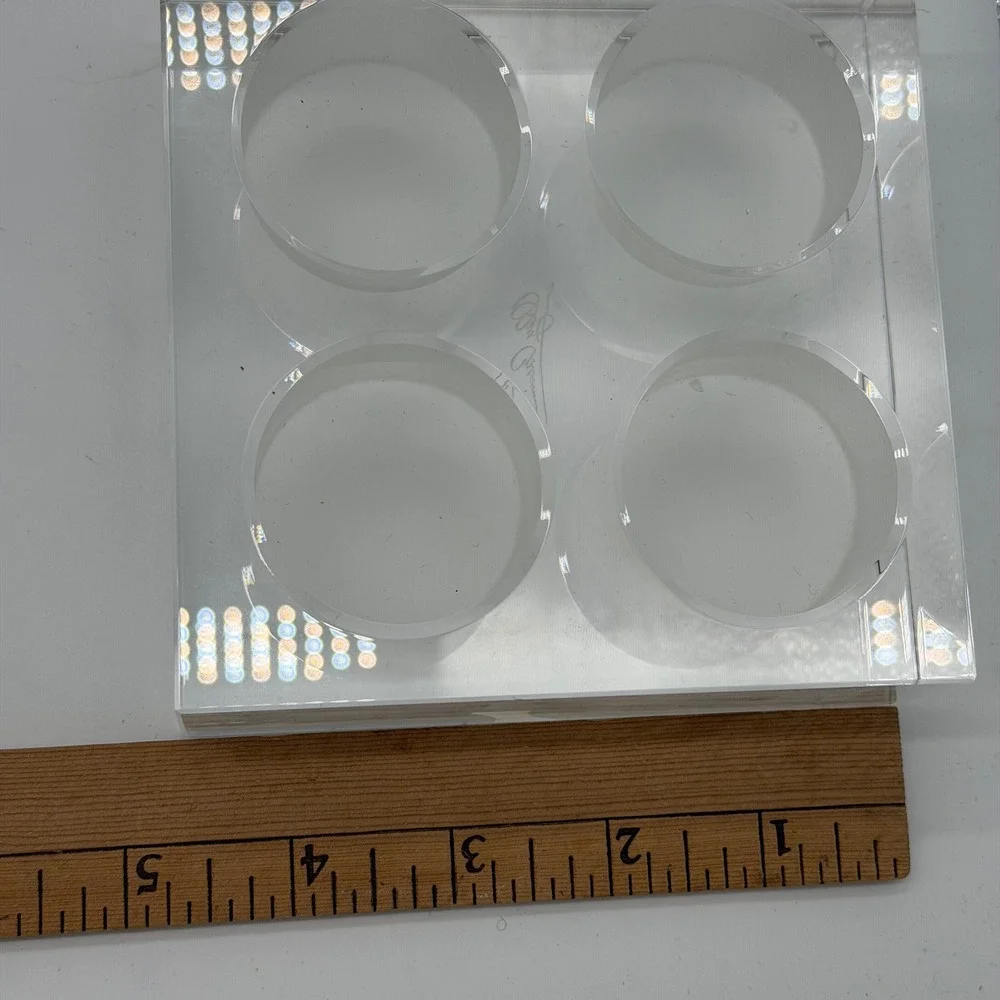 Oleg Cassini Crystal Votive‎ Candle Holder Set of 4 Clear w Frosted Wells Box